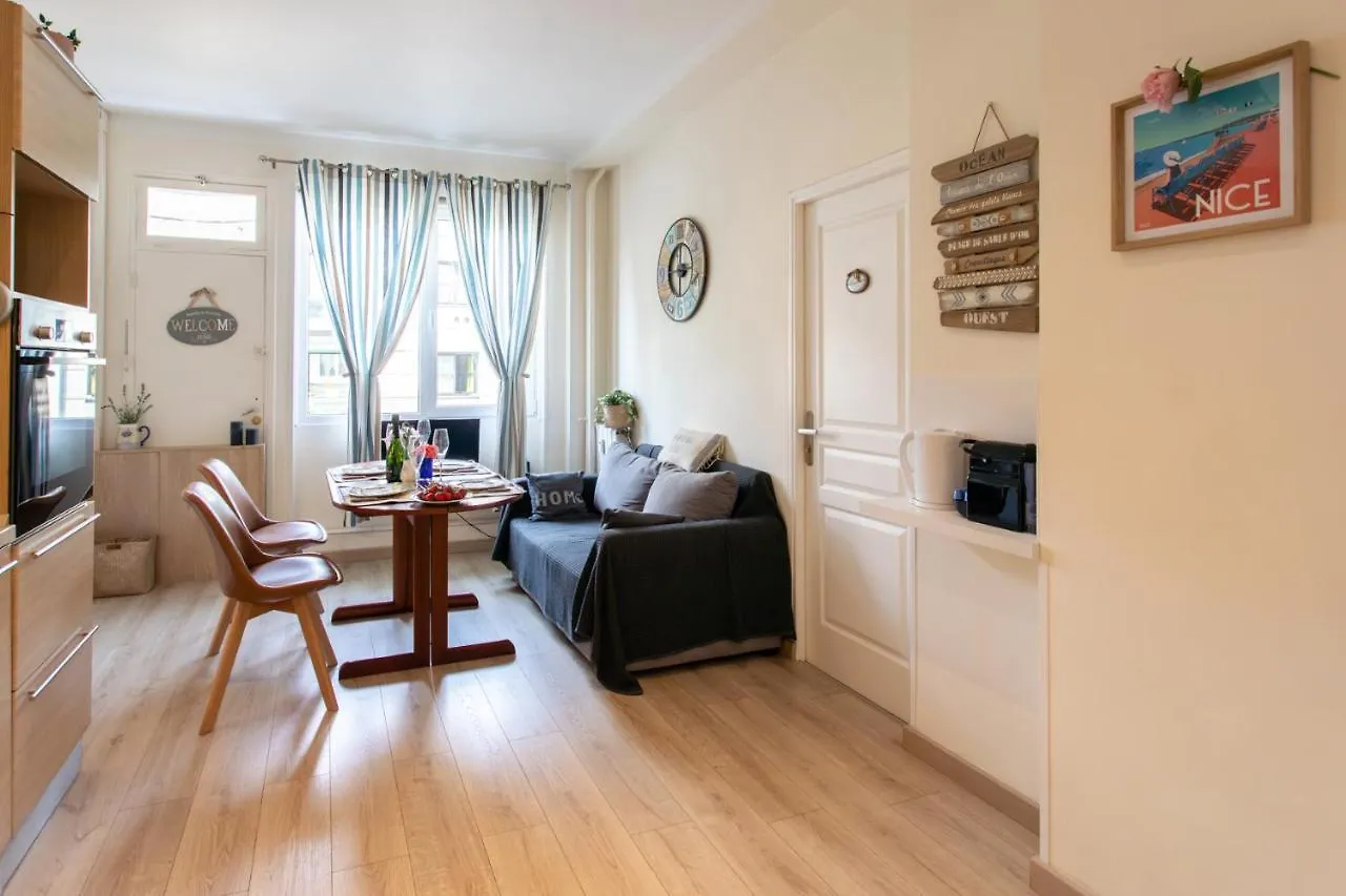 Luxury Apartment Nice Center Beach 3 Min Walk , Free Parking 0*,