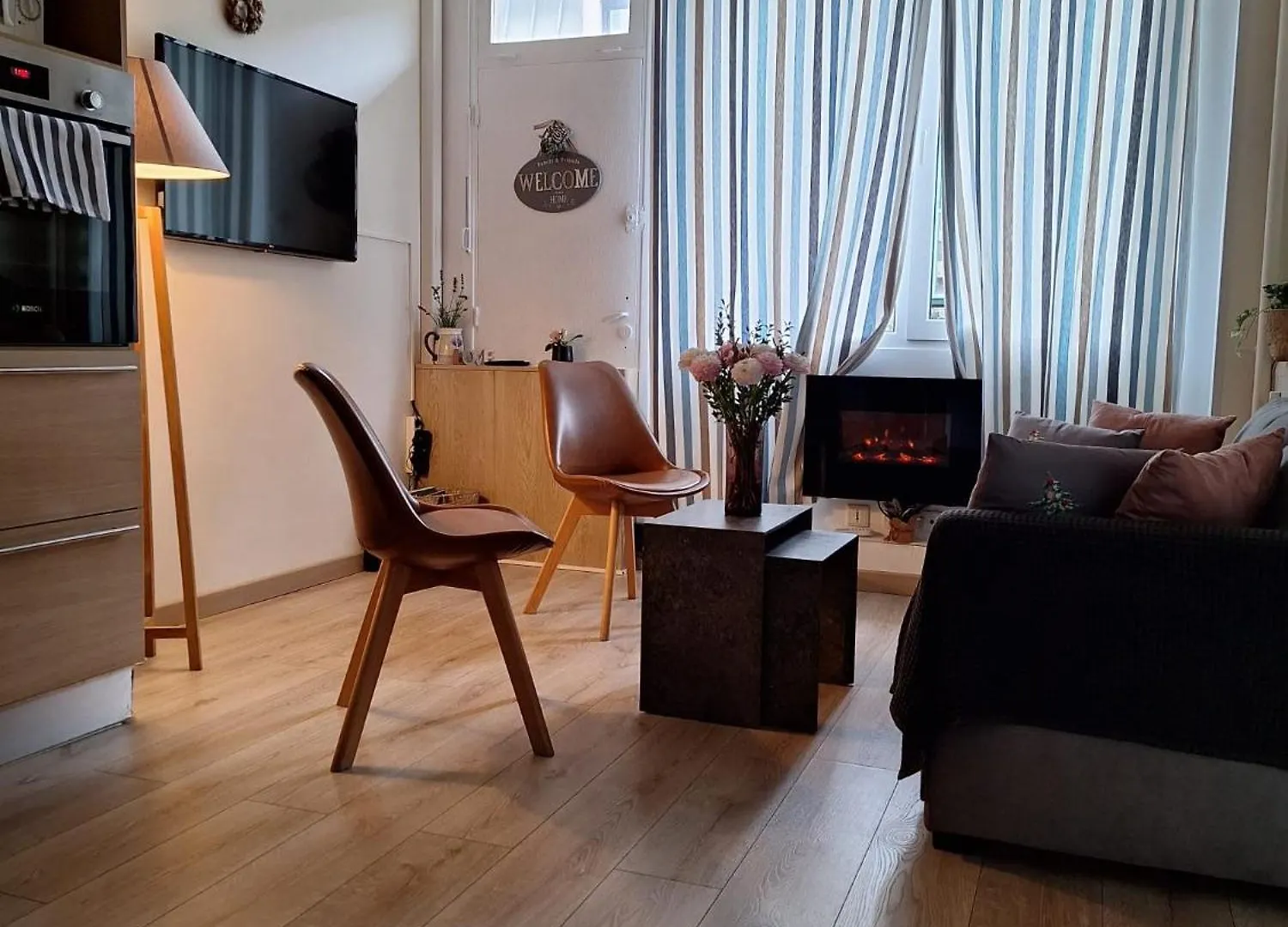 Luxury Apartment Nice Center Beach 3 Min Walk , Free Parking 0*,  Francja